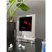 Портреты картины репродукции на заказ - Егор Крид - Потрачу - постер Spotify