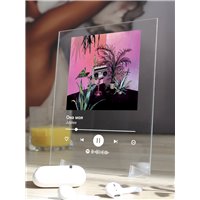 Портреты картины репродукции на заказ - Jubilee - Она моя - постер Spotify