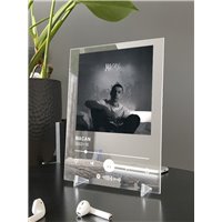 Портреты картины репродукции на заказ - MACAN - 2002+18 - постер Spotify